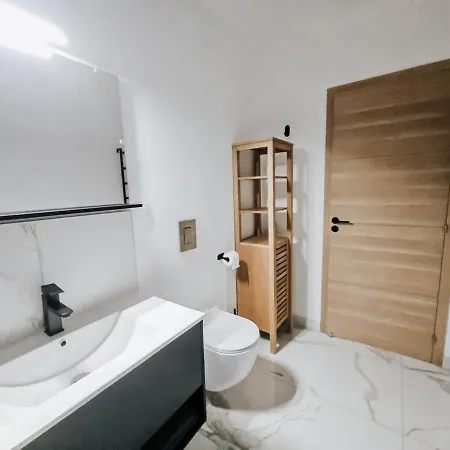 Апартаменты Gonzague N4 - Hypercenter - 33m2 Шарлевиль-Мезьер